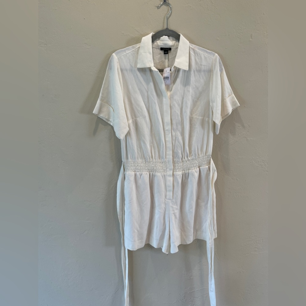Ann Taylor size 4 romper